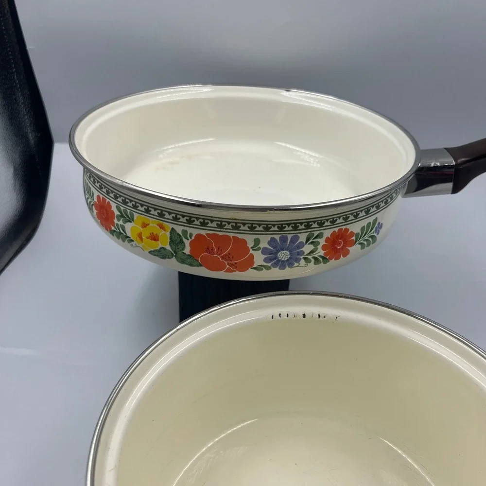 Vintage Villeroy & Boch Alt Amsterdam Floral Enamel Saucepan Skillet Set Cream